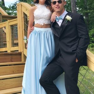 Two pics prom dress!!